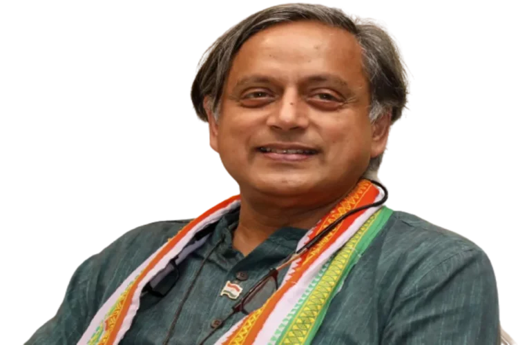 શશી થરૂરનો શક્તિશાળી દેશભક્તિનો સંદેશ વાયરલ થાય છે: પ્રેમ, સત્ય અને અહિંસા માટે ક call લ