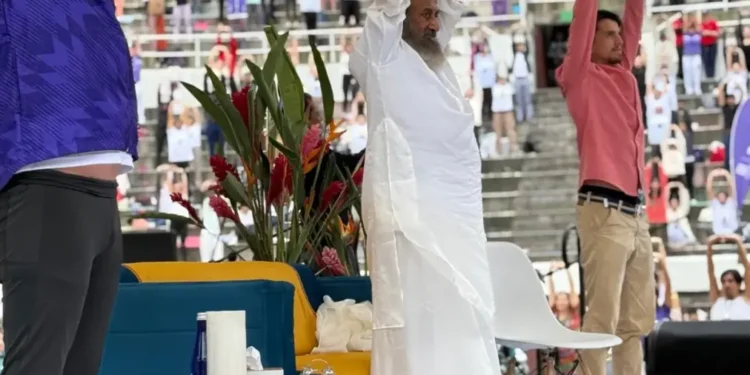 શાંતિનો એક દાયકા - એકતાનો એક ક્ષણ