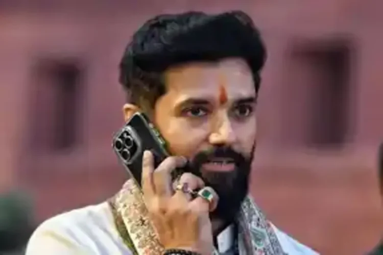 શું ચિરાગ પાસવાનની બિહારની રાજનીતિમાં પ્રવેશ નીતિશ કુમાર માટે માથાનો દુખાવો પેદા કરશે?