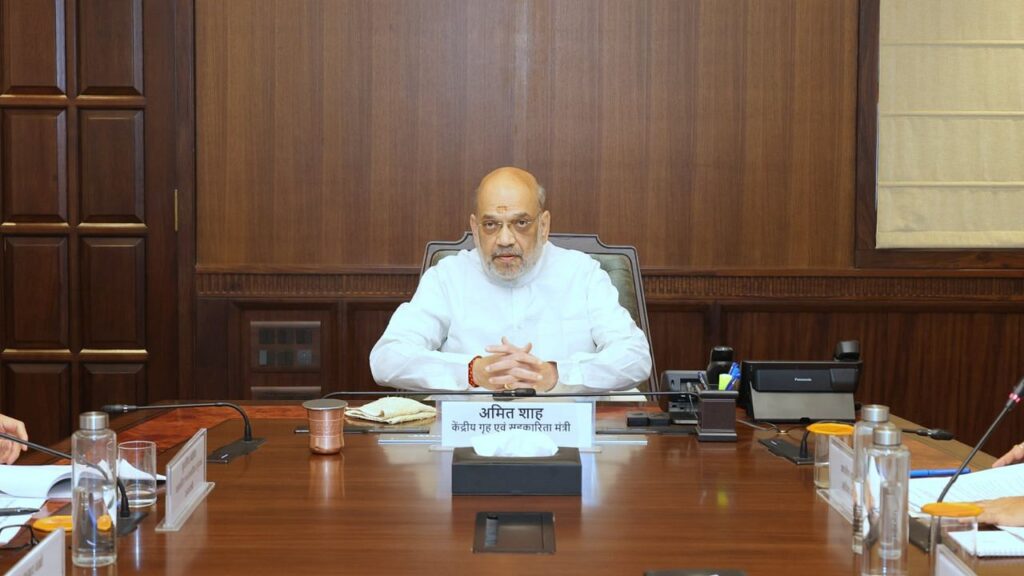 અમિત શાહ કાલે ગુજરાતમાં ભારતની પ્રથમ સહકારી યુનિવર્સિટી, ત્સુનો ફાઉન્ડેશન સ્ટોન મૂકવા માટે; 5 વર્ષમાં 20 લાખને તાલીમ આપવાનું લક્ષ્ય છે