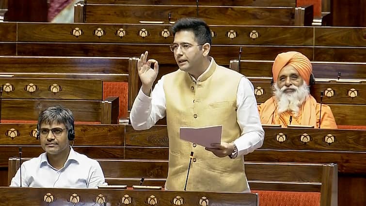 'વાર્ષિક આરોગ્ય તપાસ કરો કાનૂની અધિકાર': આરોગ્યના મુદ્દાઓમાં વધારો વચ્ચે રાઘવ ચધ્ધા રૂ.