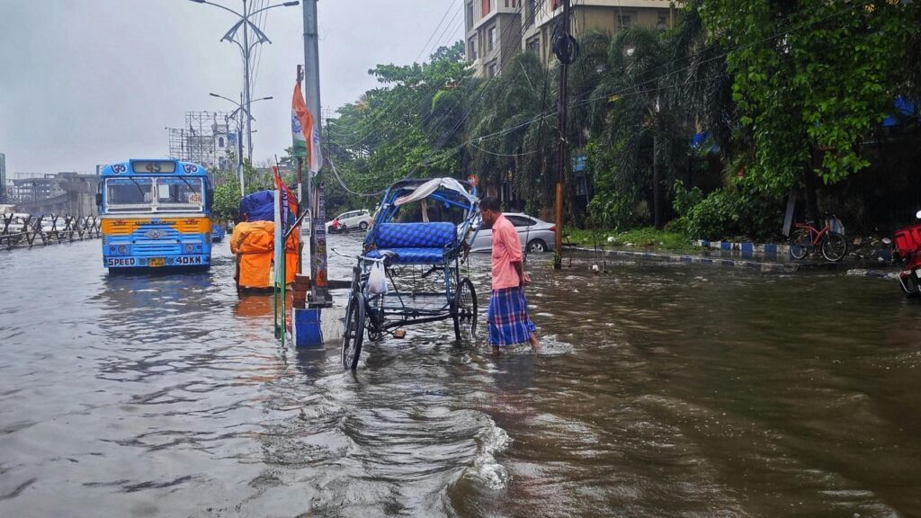 હવામાન ચેતવણી: રાજસ્થાન, ઓડિશા, ગુજરાત, બિહાર અને અન્ય ઘણા રાજ્યોમાં ખૂબ ભારે વરસાદ માટે આઇએમડી લાલ અને નારંગીની ચેતવણી આપે છે