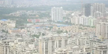 ગાઝિયાબાદ સમાચાર: ઉત્તર પ્રદેશ નવા બિલ્ડિંગ બાયલોઝ અને ઝોનિંગ રેગ્યુલેશન્સ 2025 ની મંજૂરી આપે છે: પરવડે તેવા આવાસ માટે મેજર બૂસ્ટ