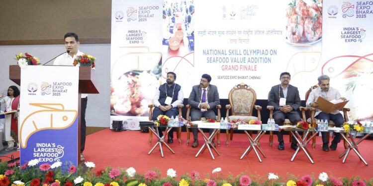 સીફૂડ એક્સ્પો ભારત 2025: કેરળની થેનસીર કેઆર ભારતની પ્રથમ સીફૂડ કૌશલ્ય ઓલિમ્પિયાડ જીતે છે