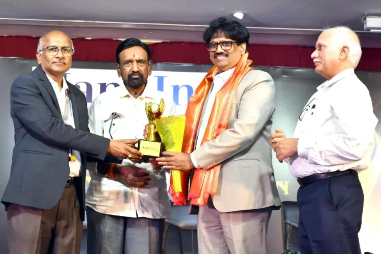હંસ ભારત તકનીકી શિક્ષણ એવોર્ડ્સ -2025 માં એસઆરએમ એપી બહુવિધ માન્યતાઓ બેગ કરે છે